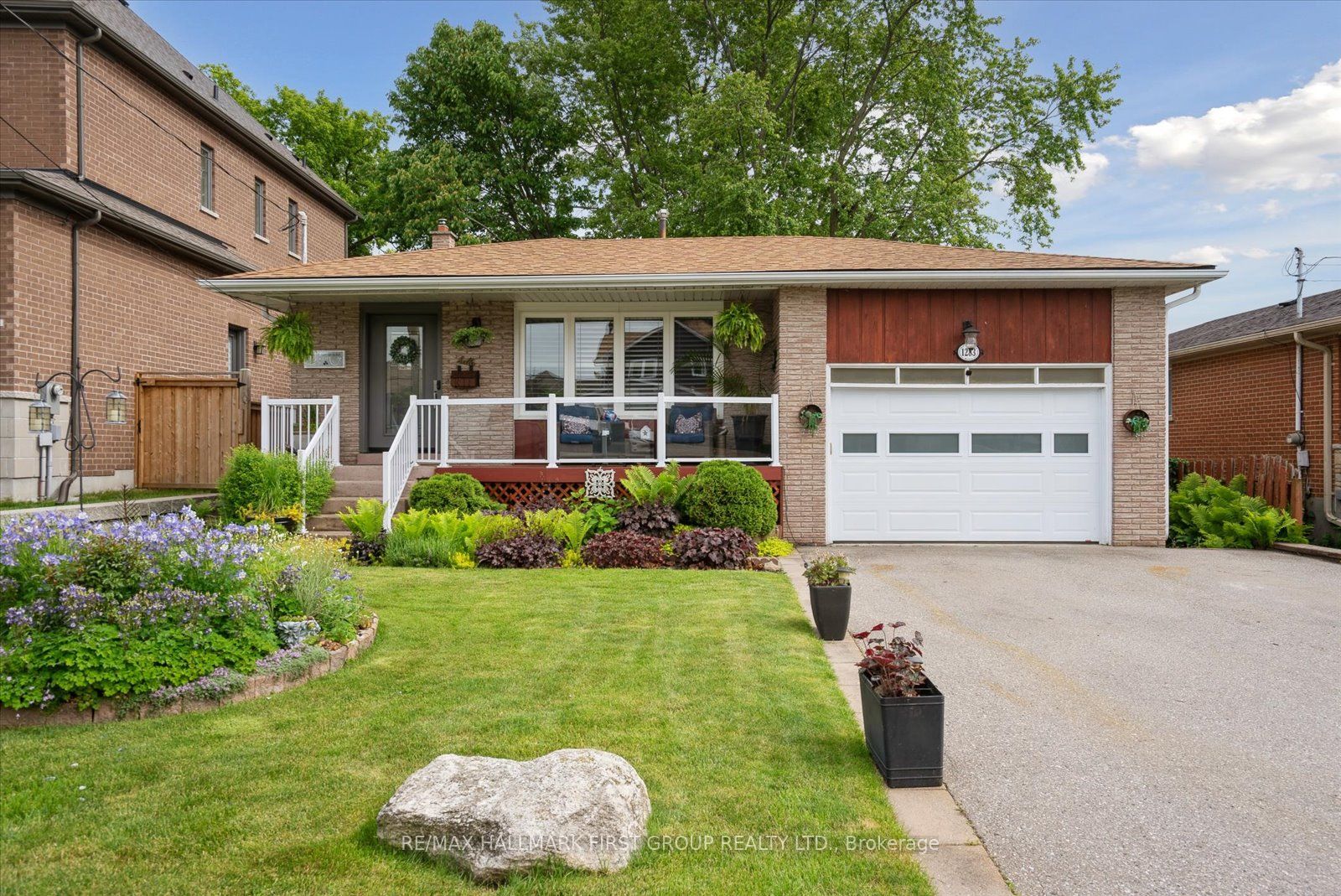 1283 Old Orchard Avenue