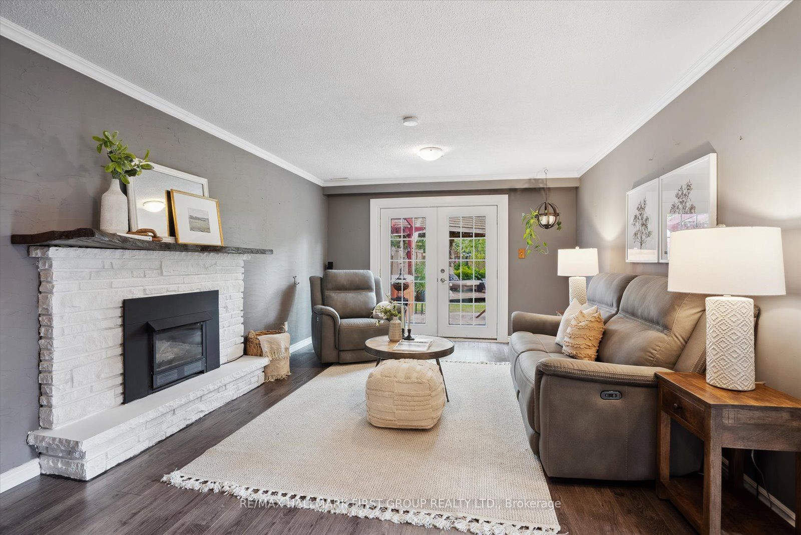 1283 Old Orchard Avenue