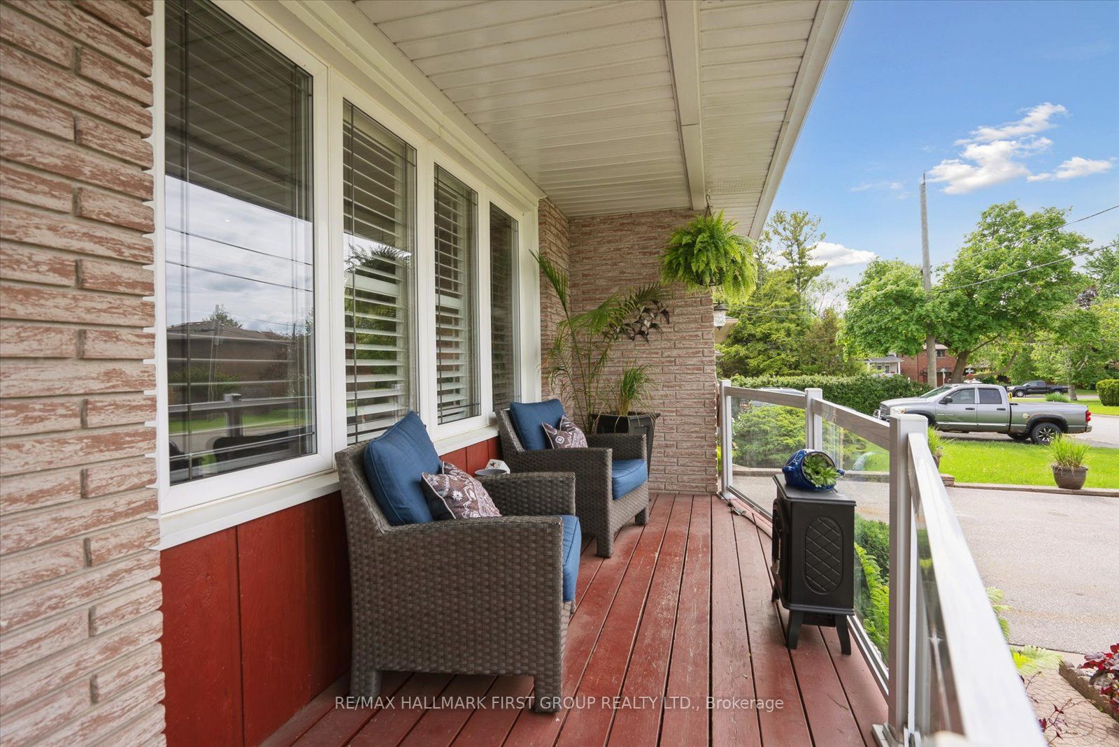 1283 Old Orchard Avenue
