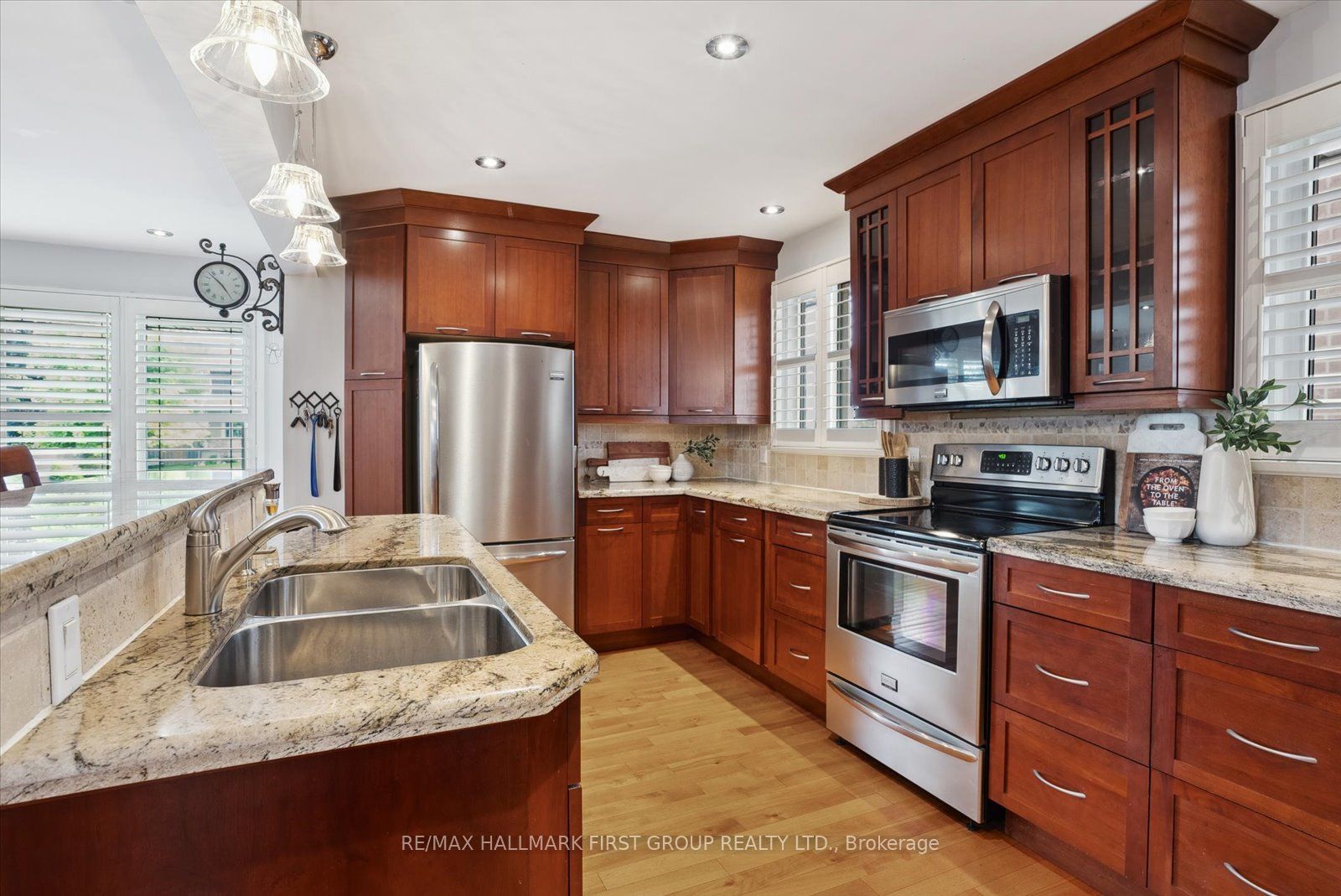1283 Old Orchard Avenue