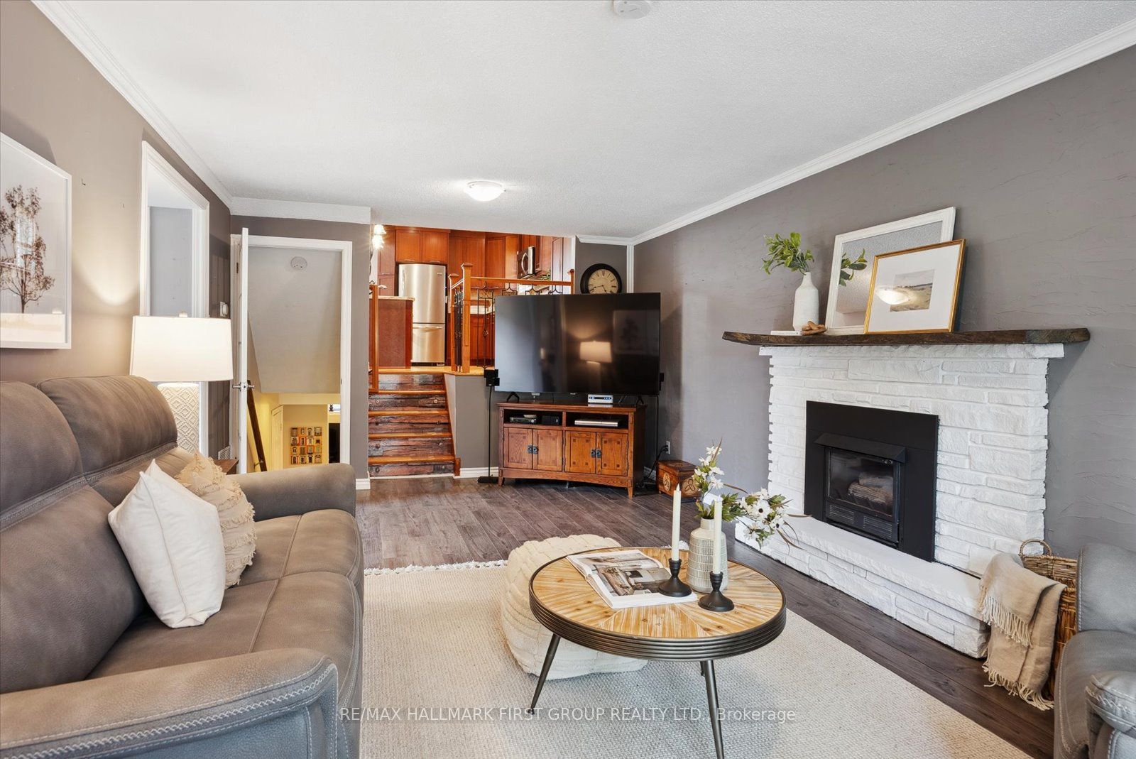 1283 Old Orchard Avenue