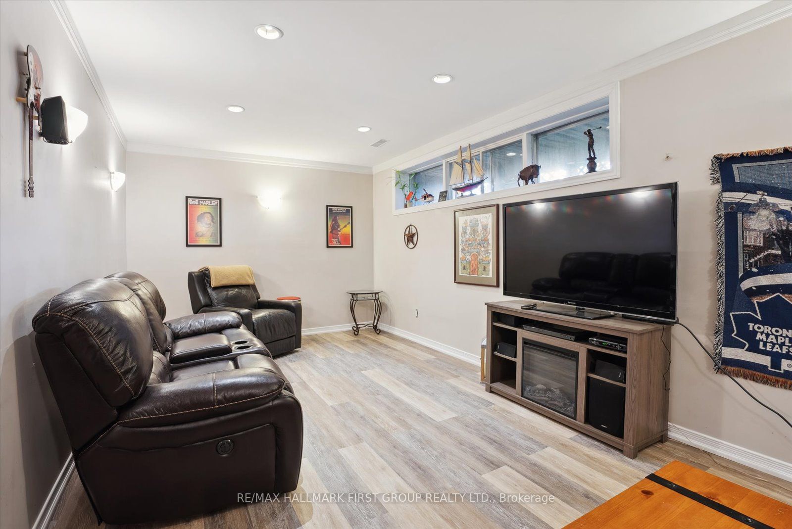 1283 Old Orchard Avenue