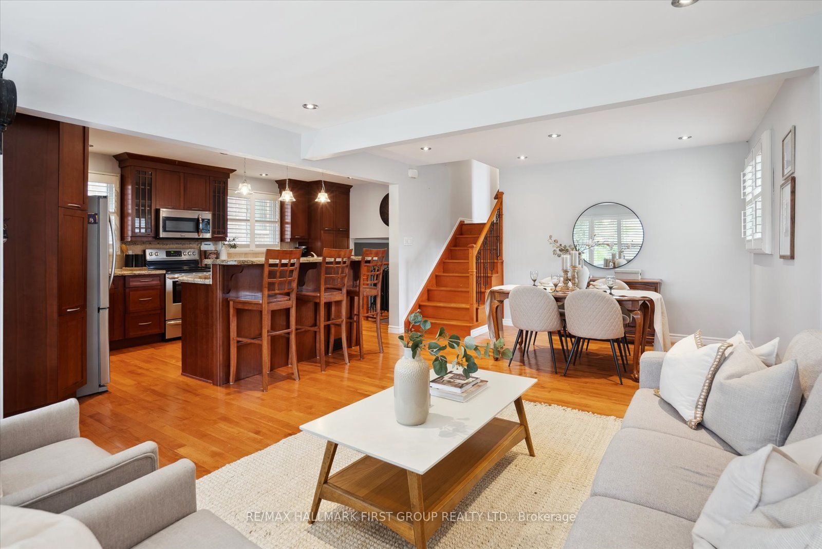 1283 Old Orchard Avenue