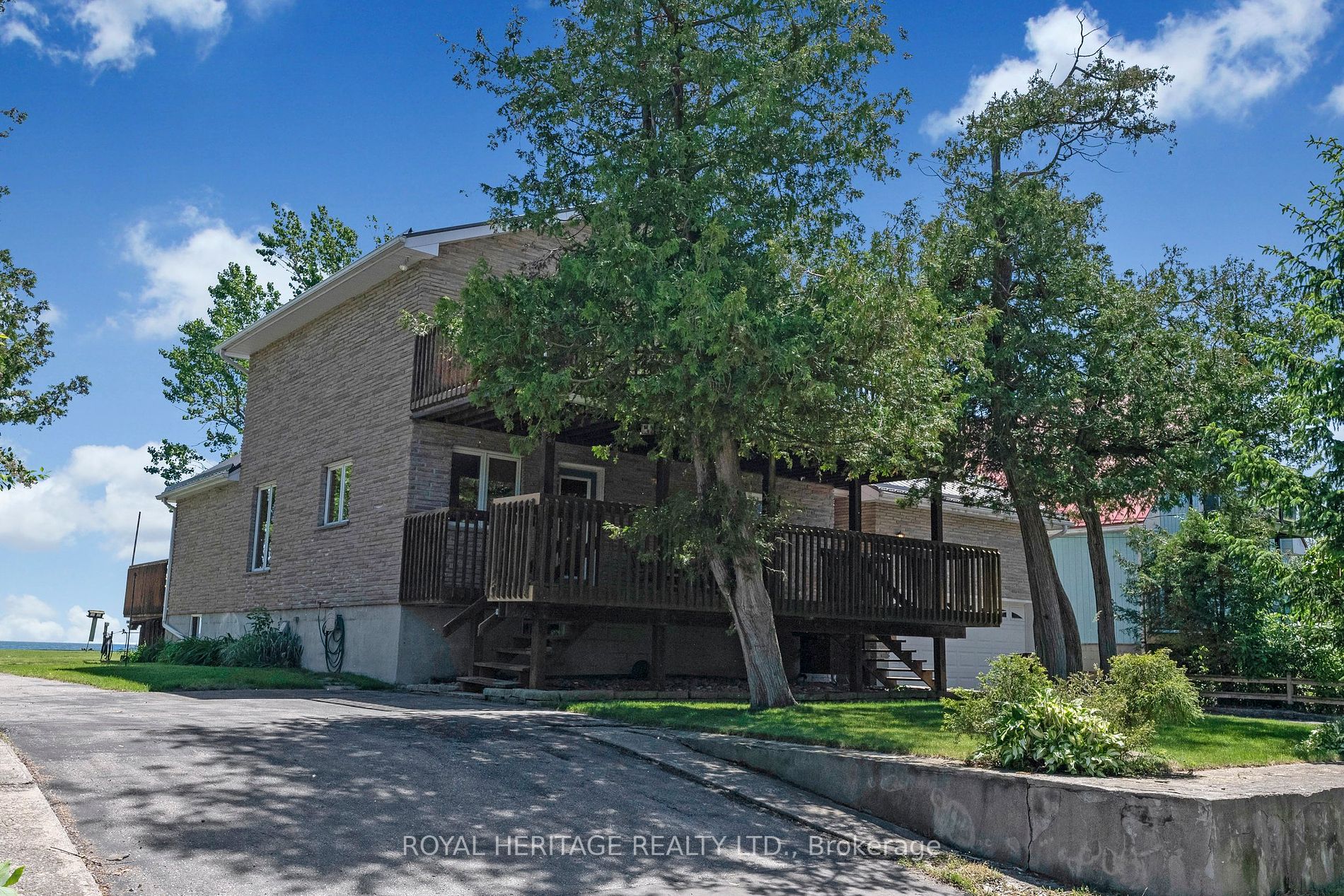 52 West Beach Road