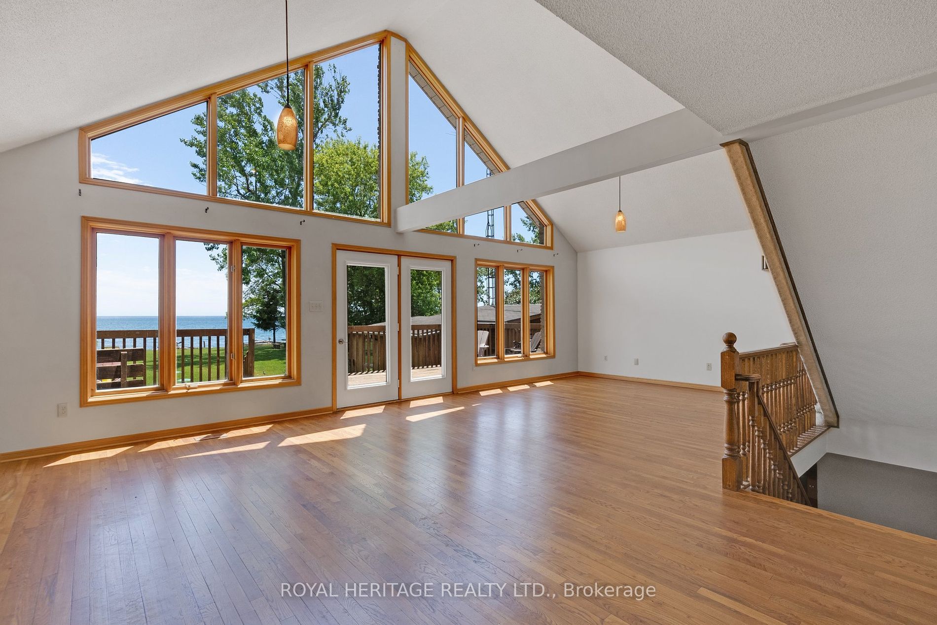 52 West Beach Road