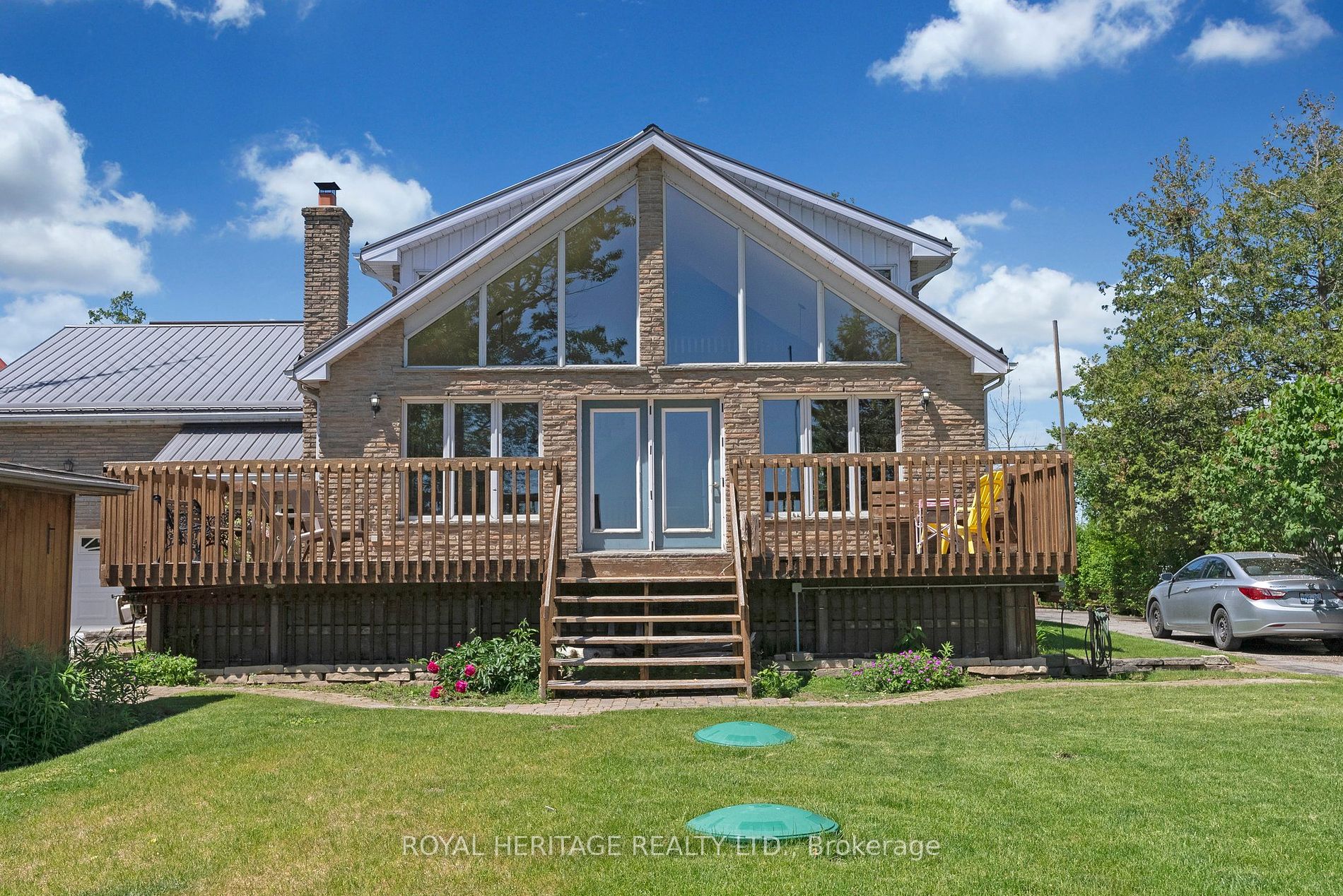 52 West Beach Road