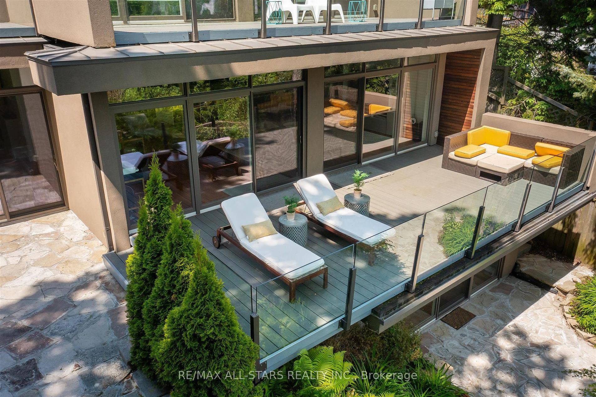 9 Fenwood Heights