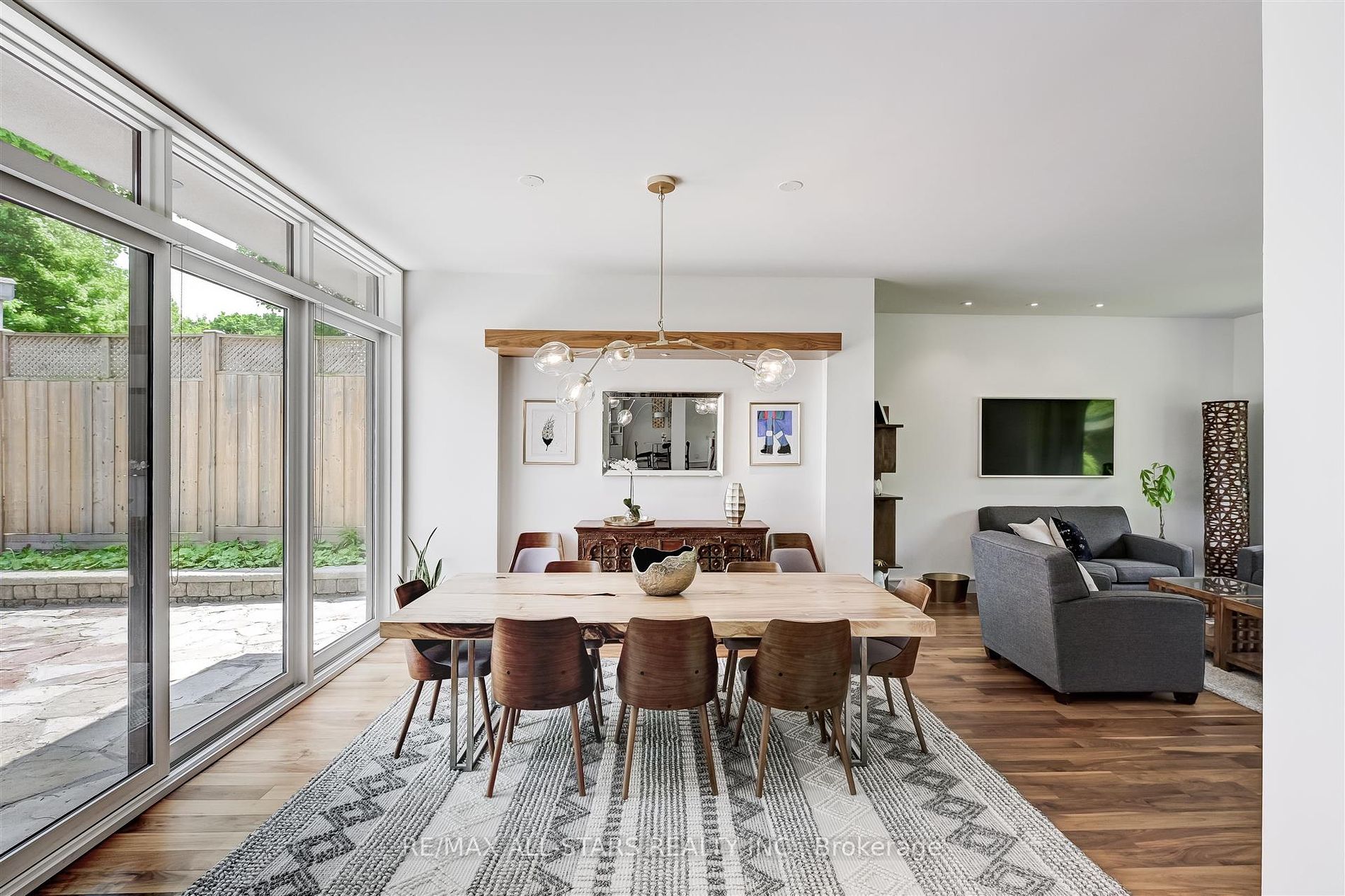 9 Fenwood Heights