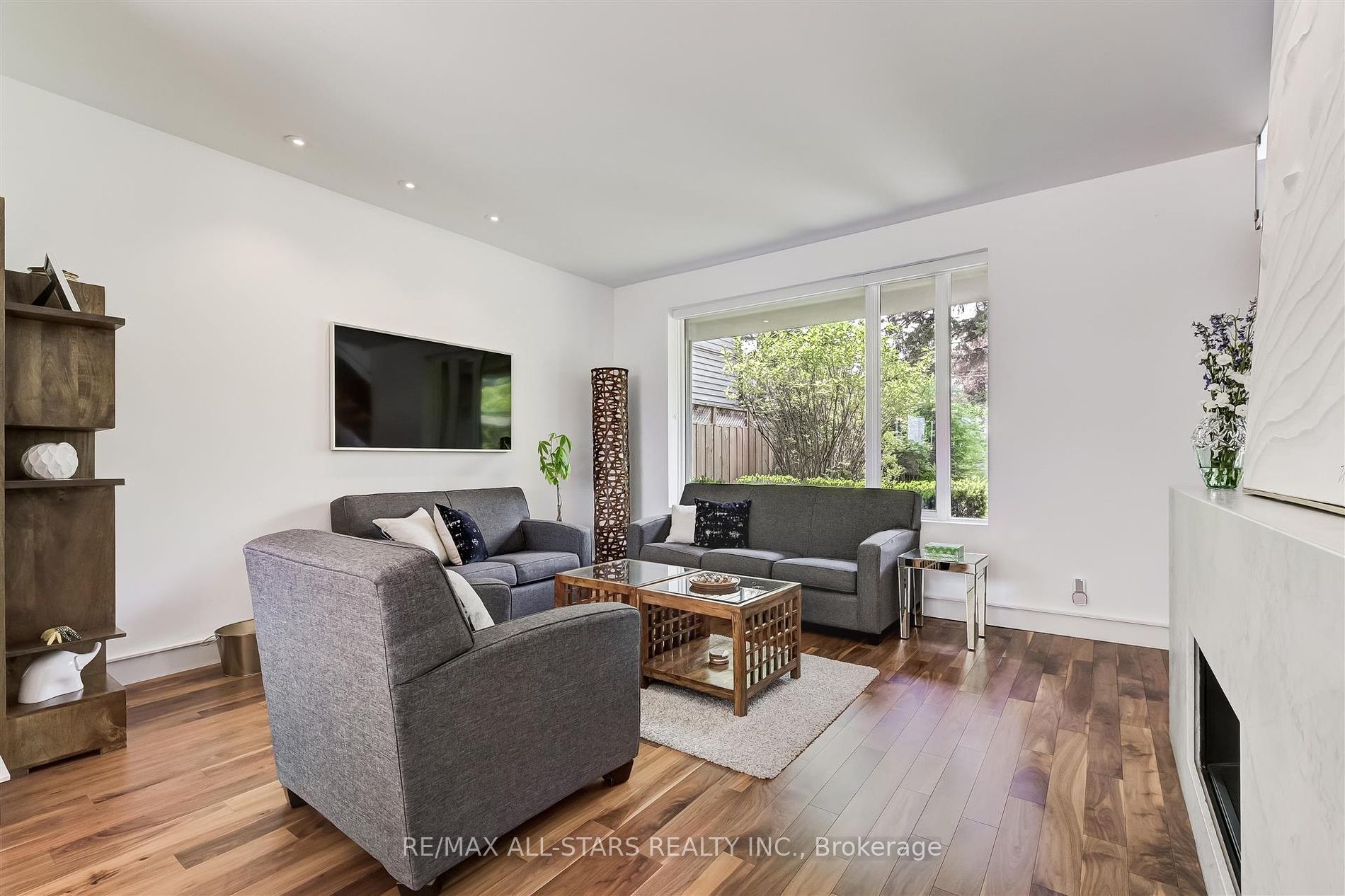 9 Fenwood Heights