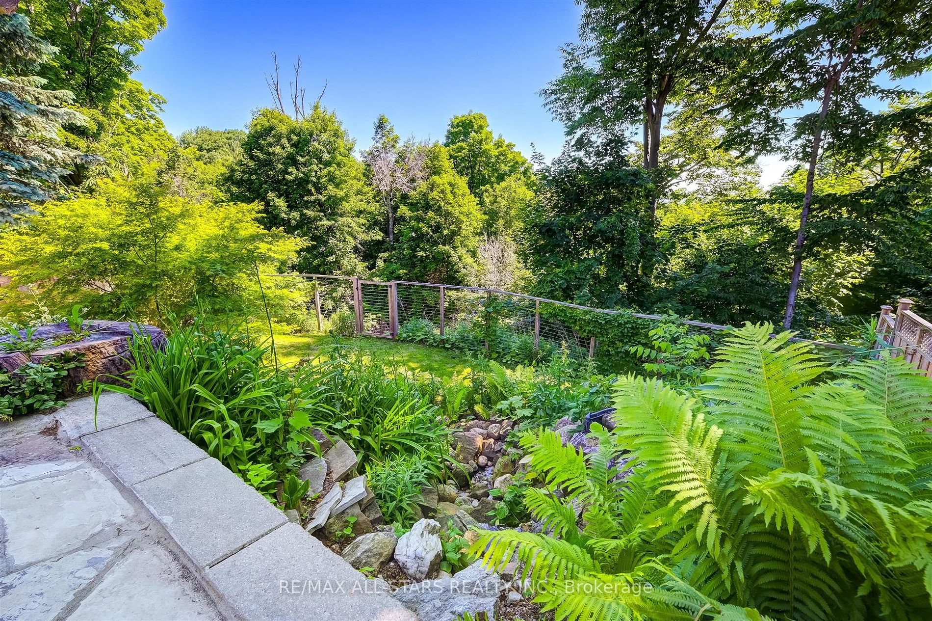 9 Fenwood Heights