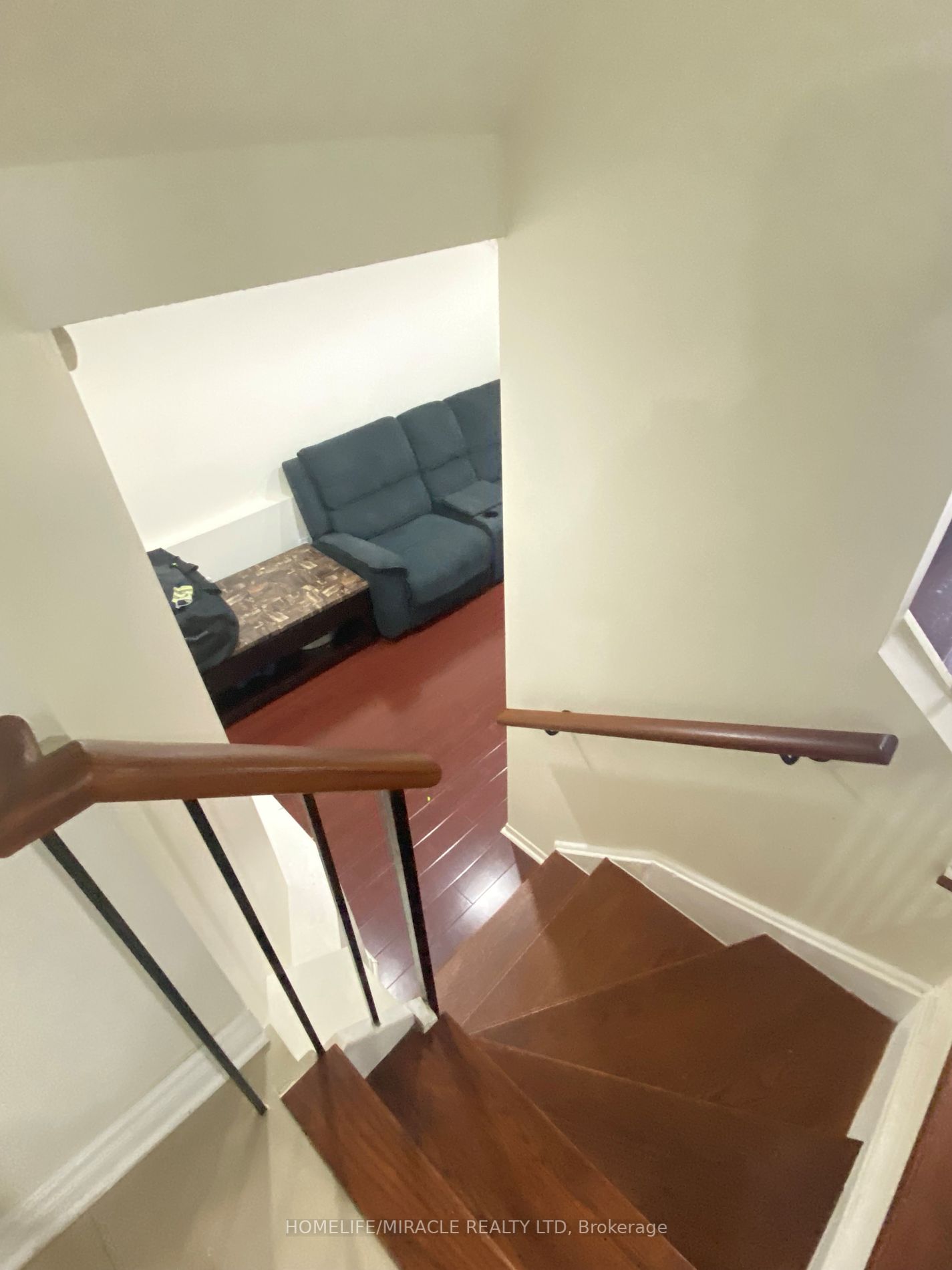 5 Kimbercroft Court