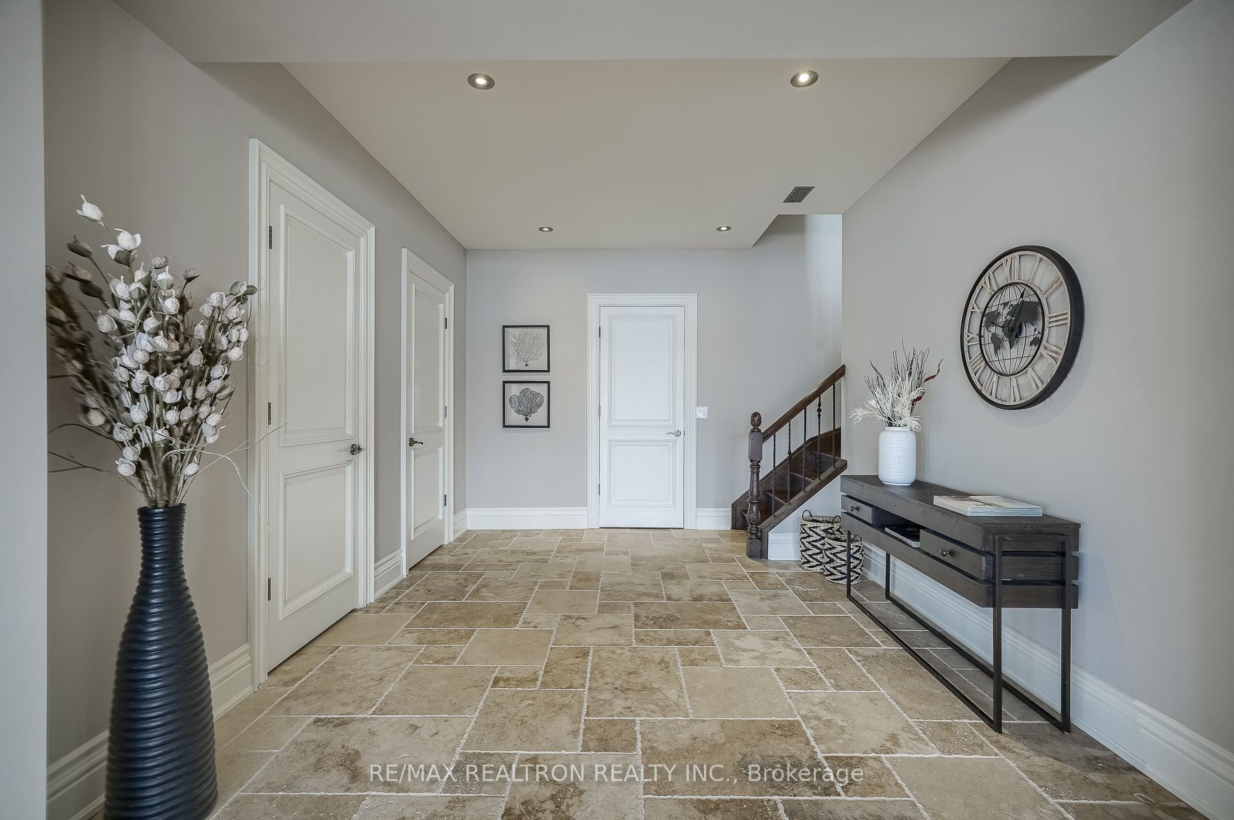82 Percy Cres