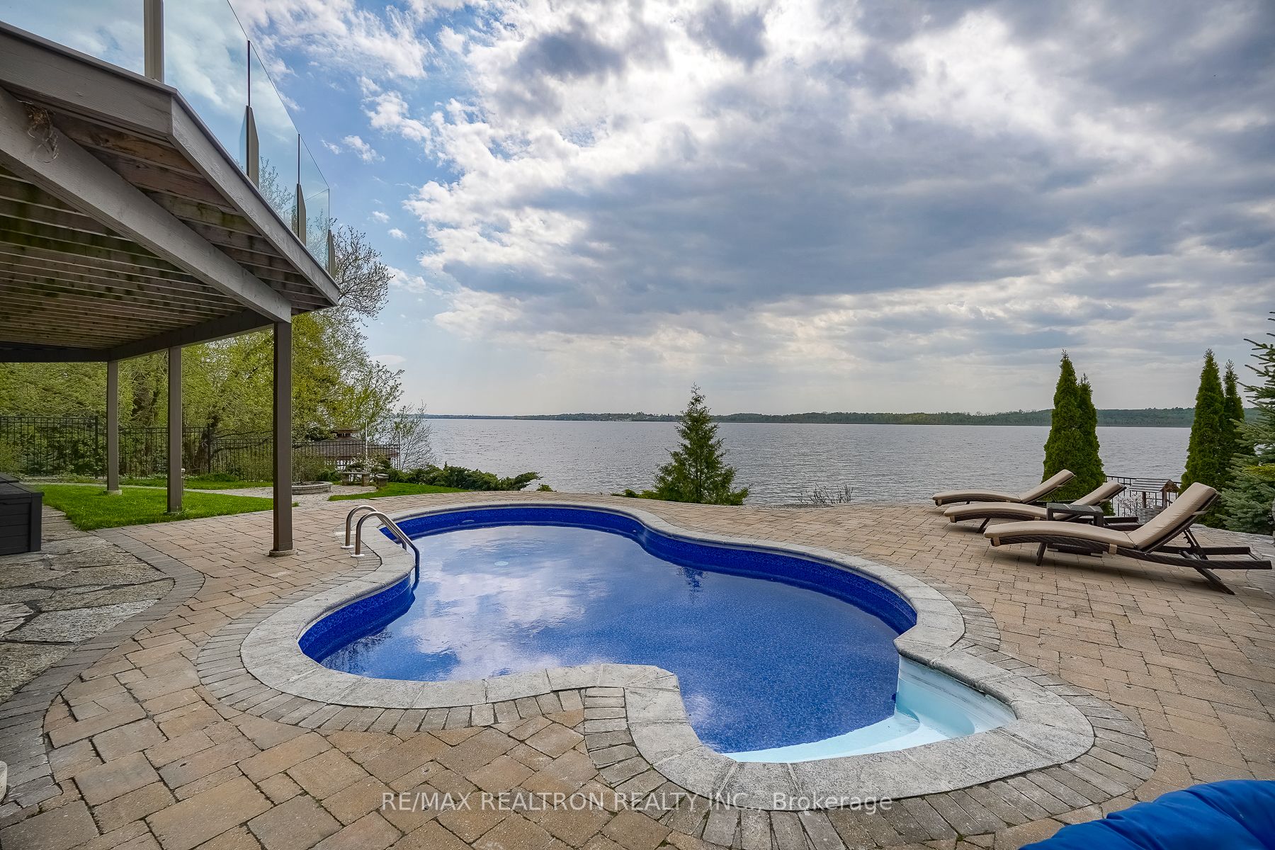 82 Percy Cres