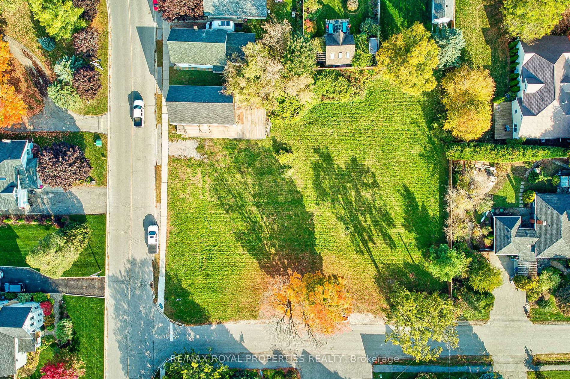4973 Old Brock Rd