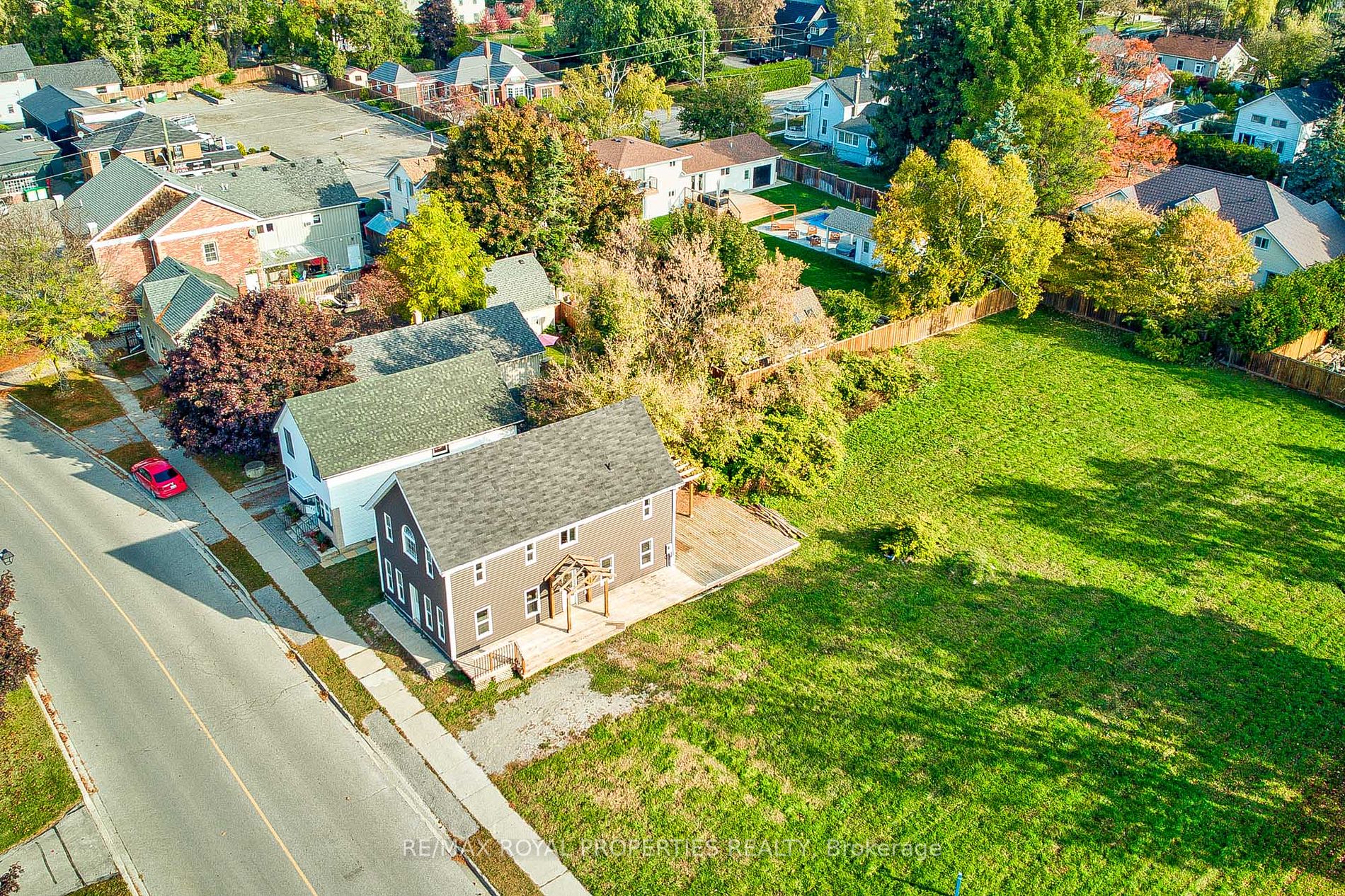 4973 Old Brock Rd