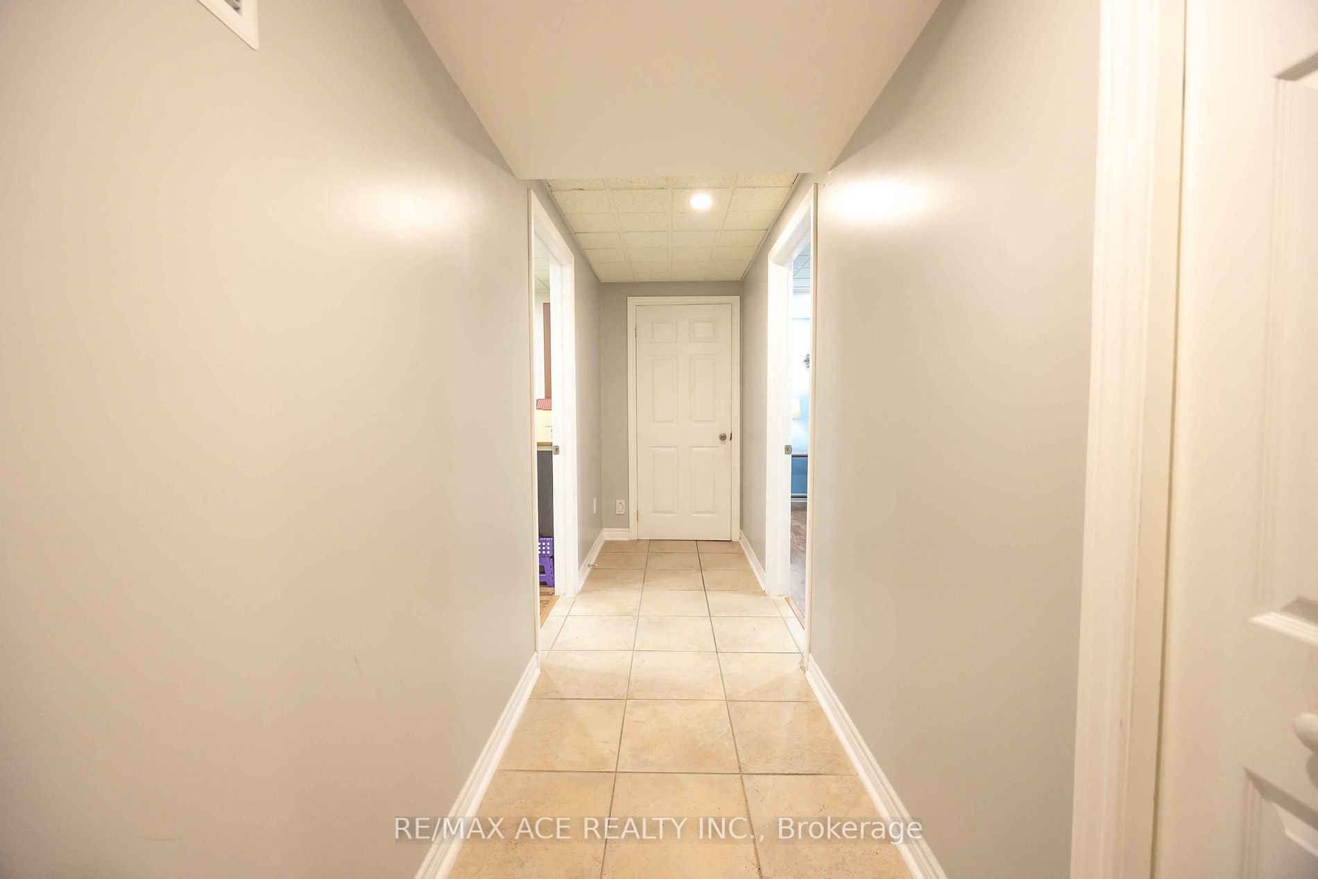 305 Sandringham Drive
