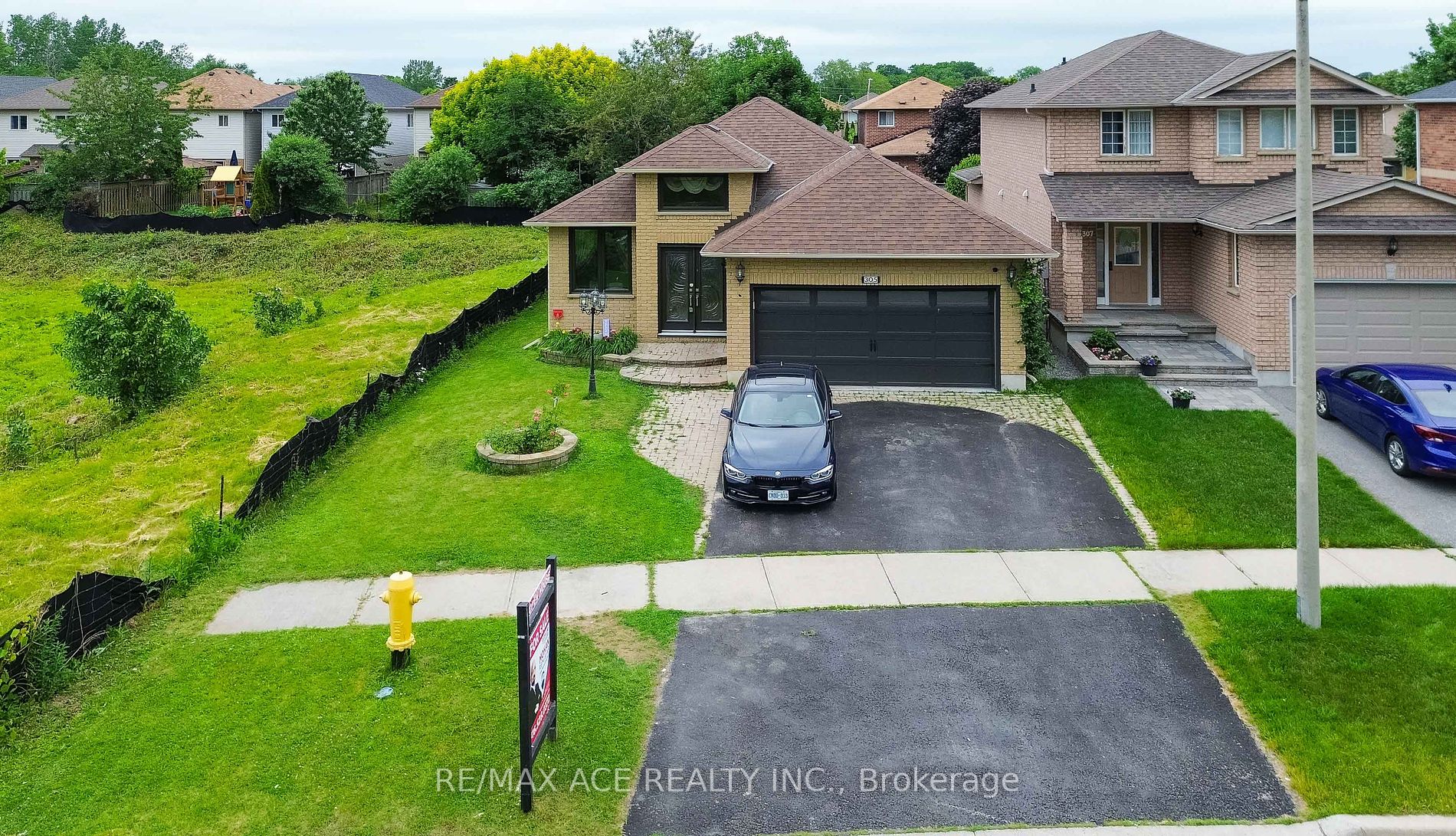 305 Sandringham Drive