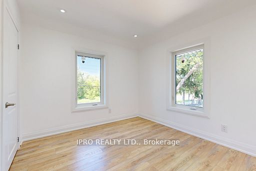 1619 Finch Ave