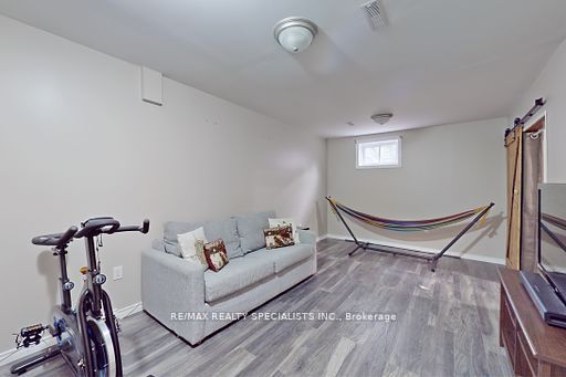 408 Century St