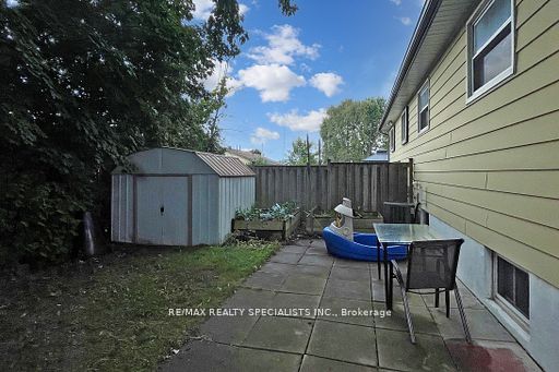 408 Century St