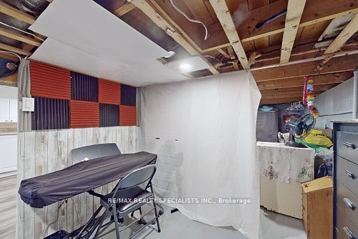 408 Century St