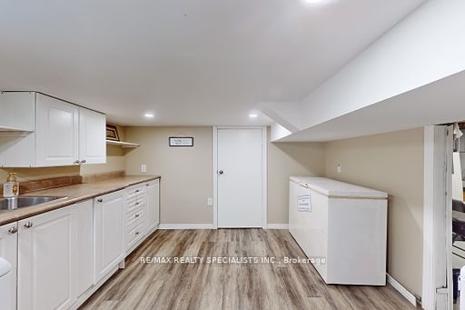 408 Century St