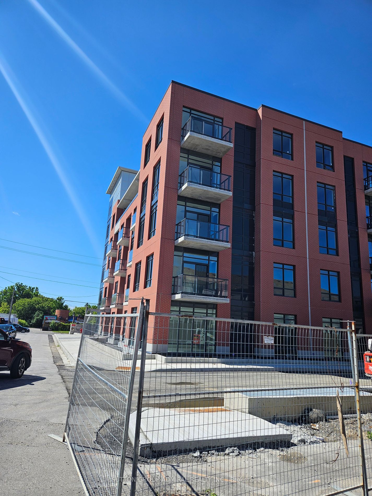 1010 Dundas Street E #514