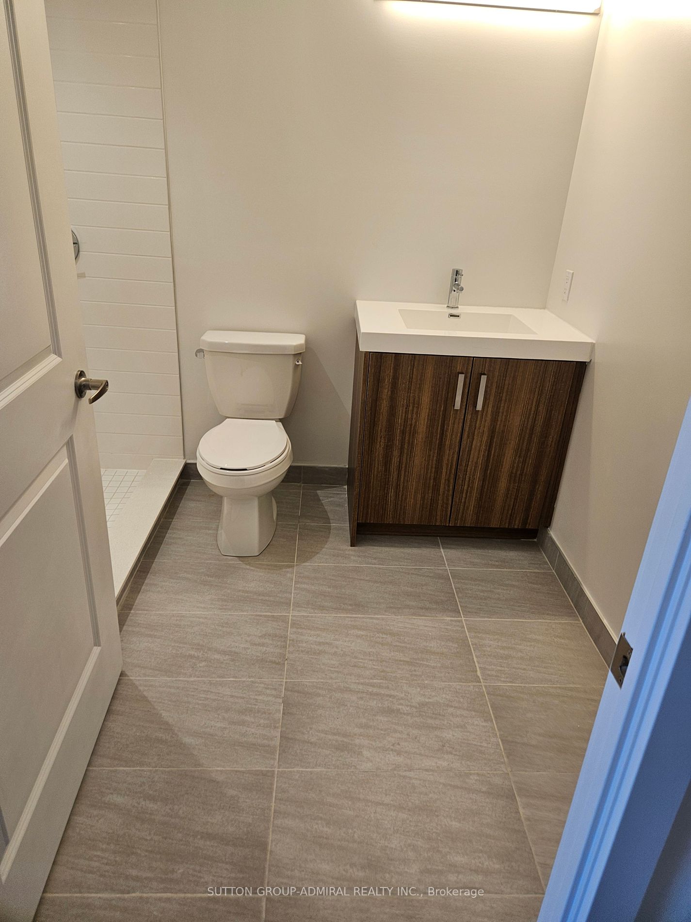 1010 Dundas Street E #514