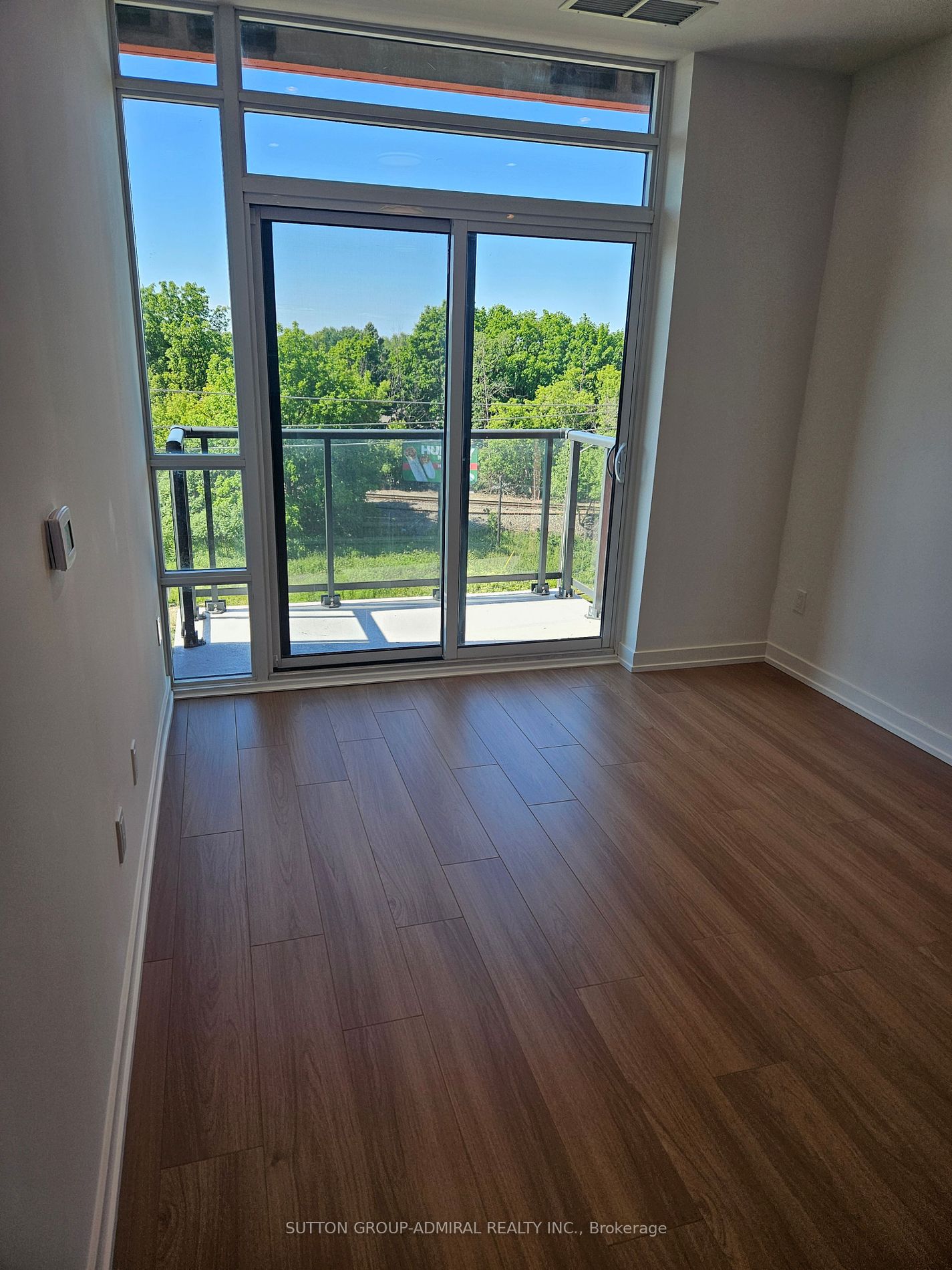 1010 Dundas Street E #514