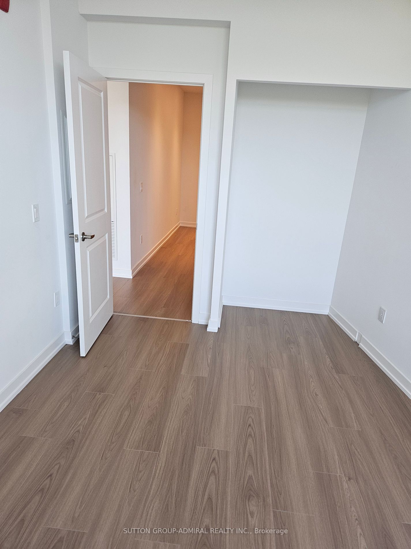 1010 Dundas Street E #514