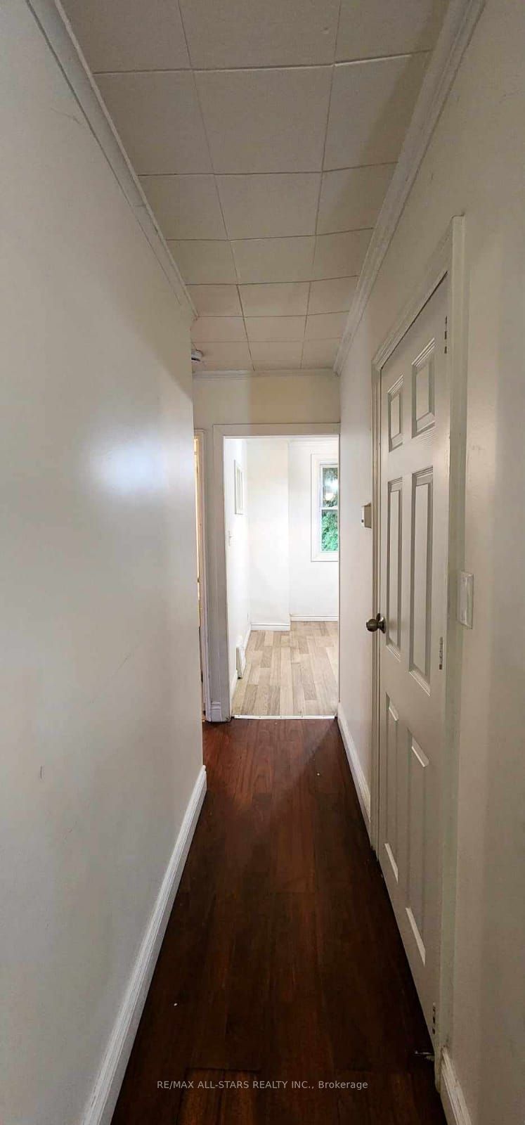 29 North Woodrow Boulevard