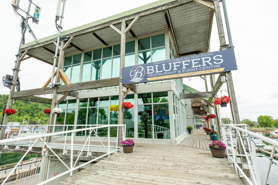 7 Brimley Rd S, #2