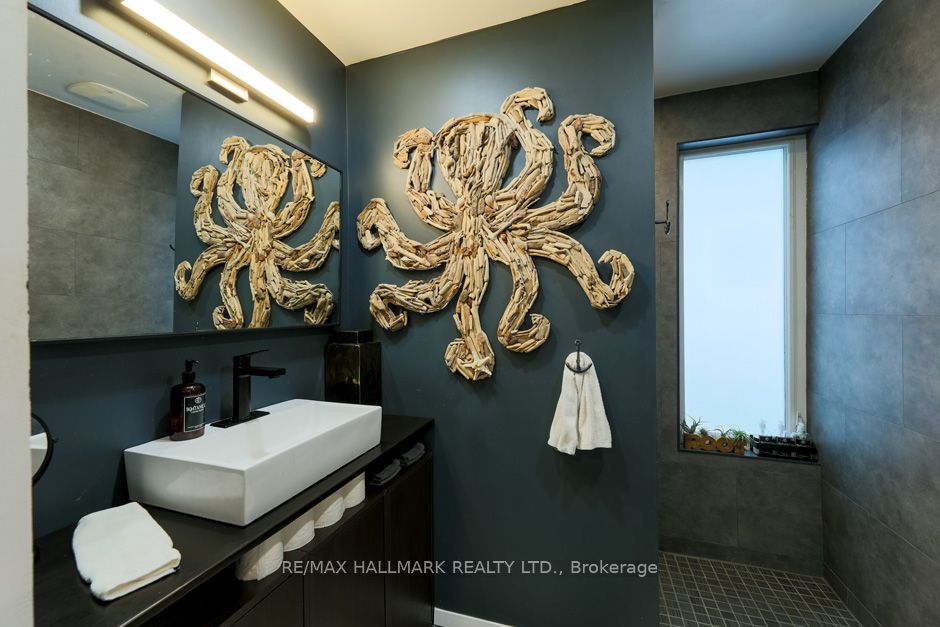 7 Brimley Rd S, #2