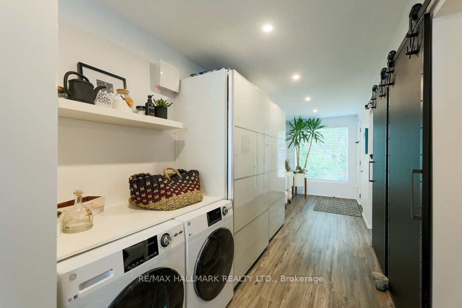 7 Brimley Rd S, #2