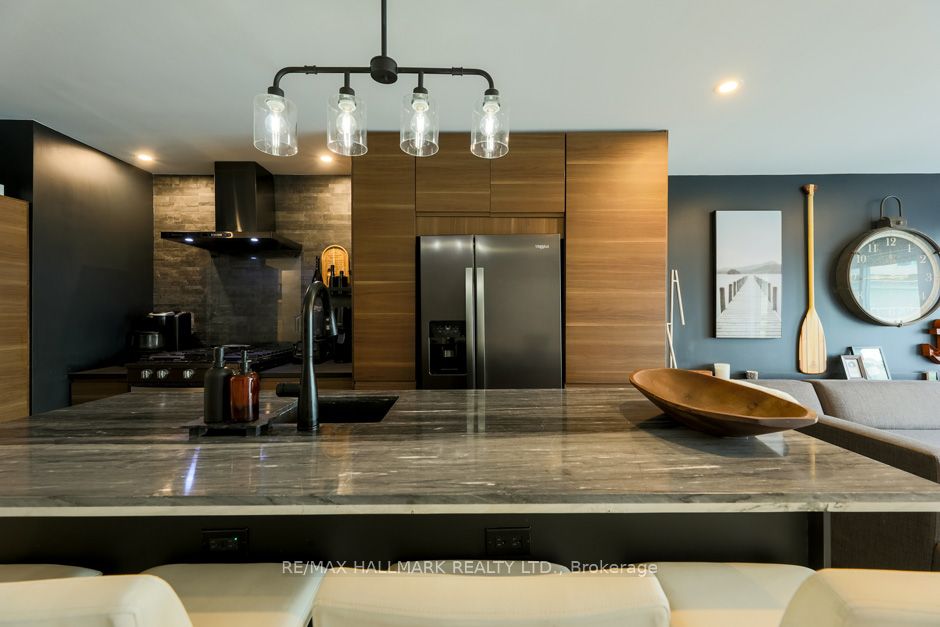 7 Brimley Rd S, #2