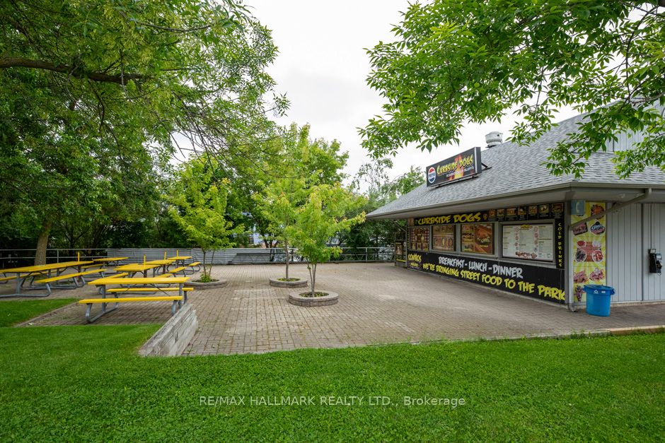 7 Brimley Rd S, #2