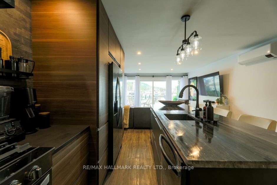7 Brimley Rd S, #2
