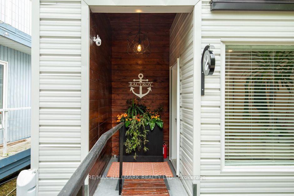 7 Brimley Rd S, #2