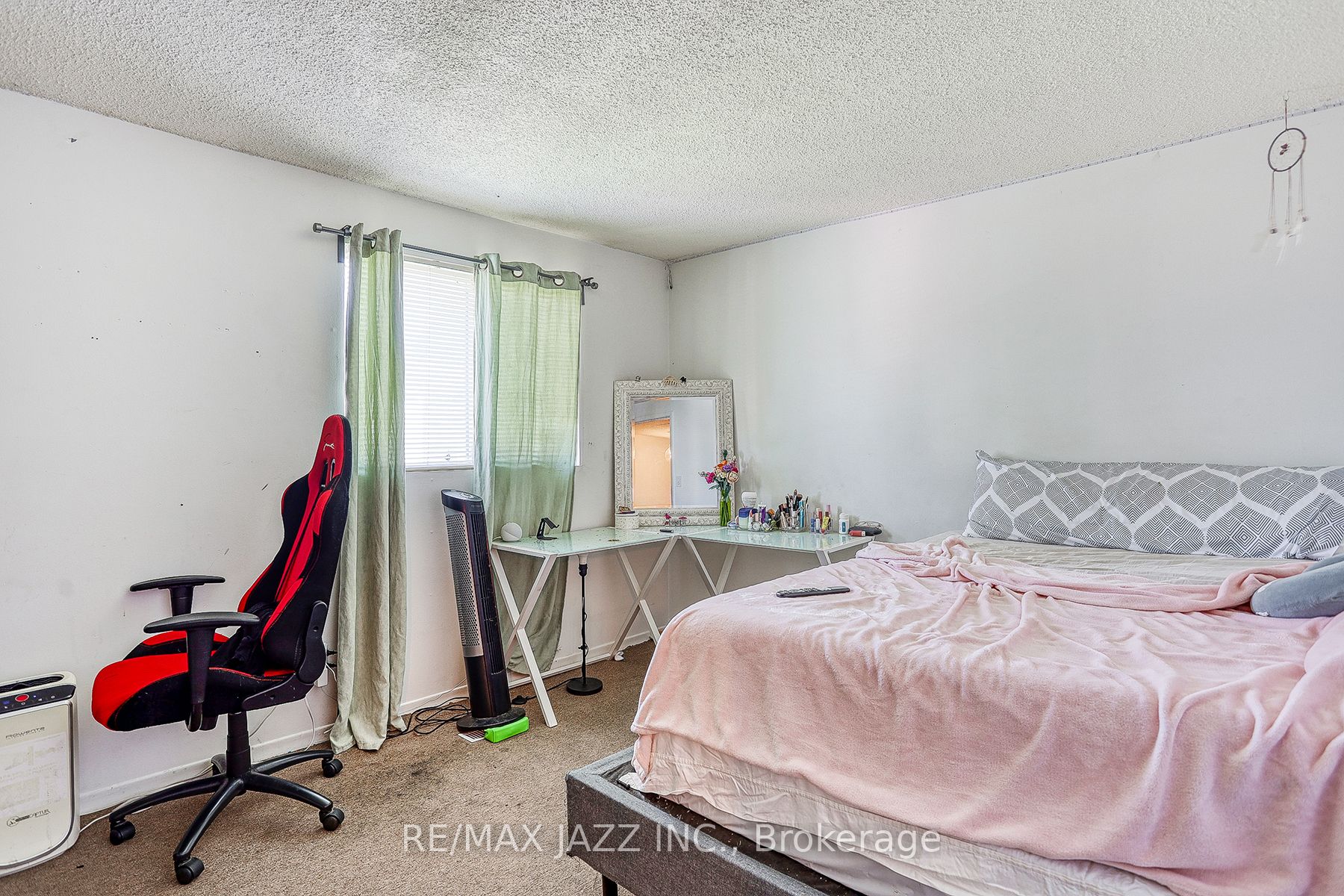 325 Rondeau Court