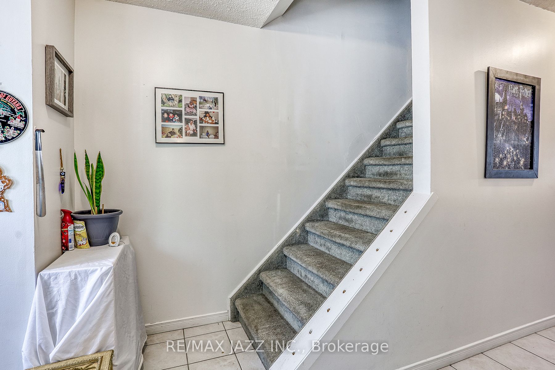 325 Rondeau Court