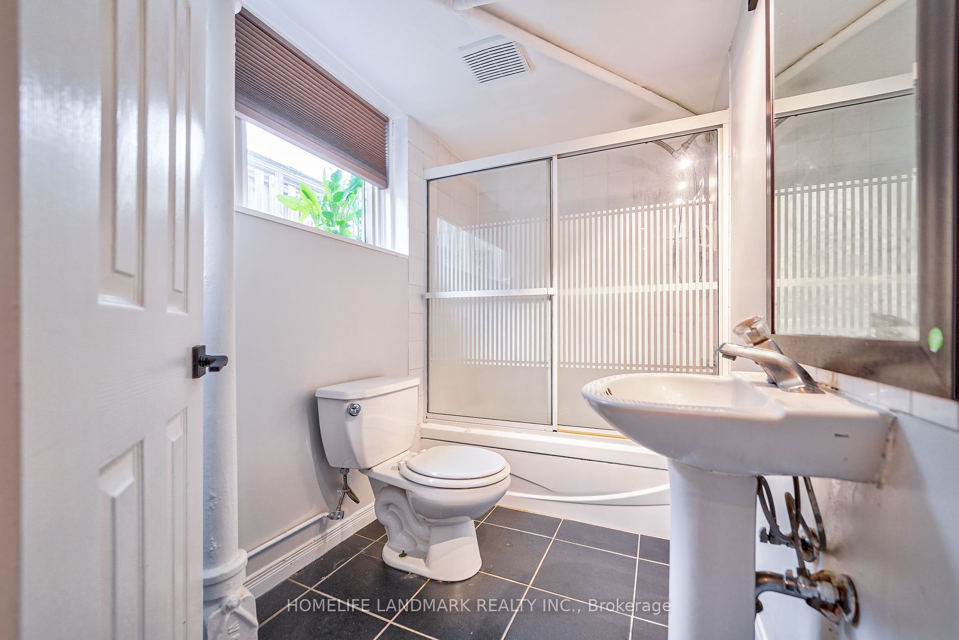 1510 Danforth Road