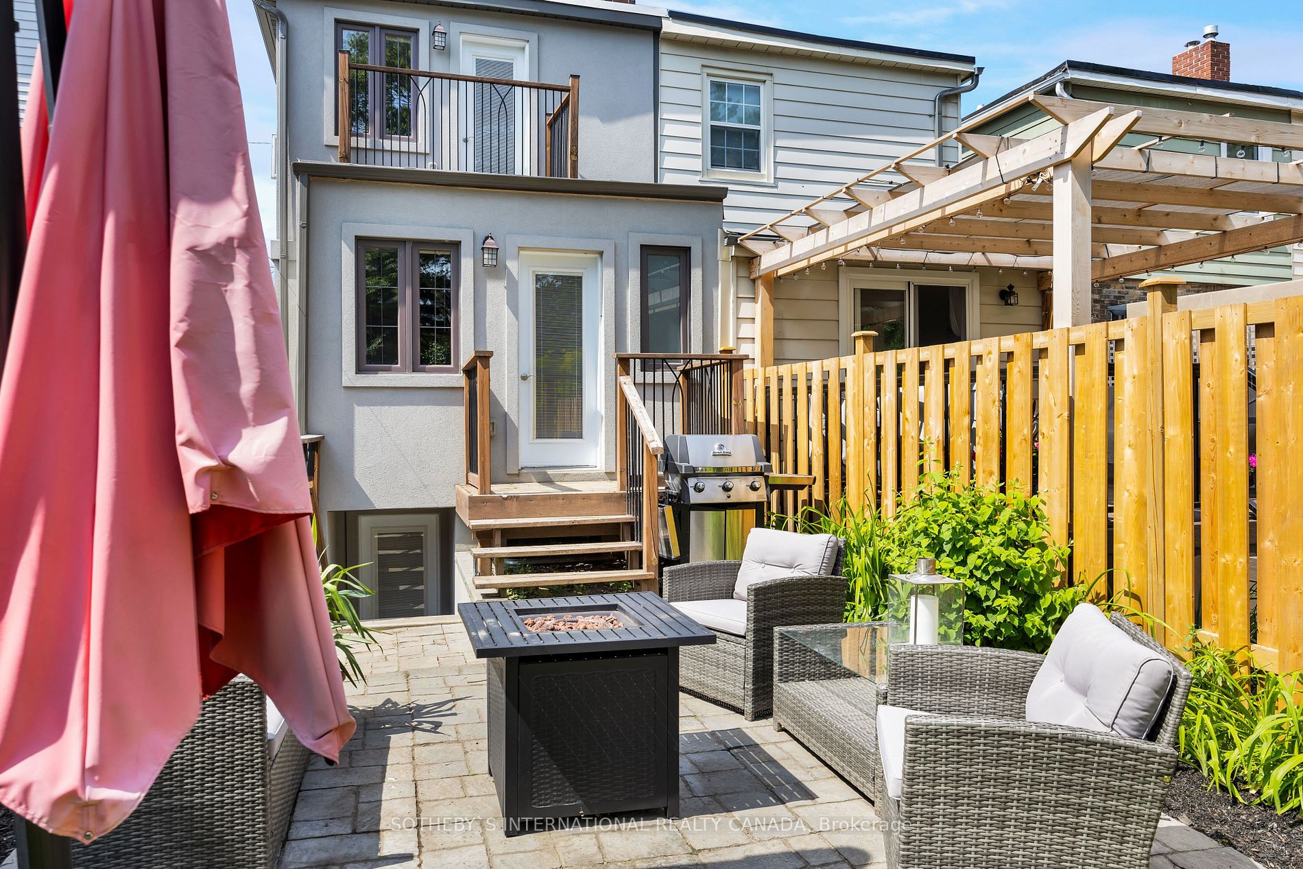 201 Torrens Ave