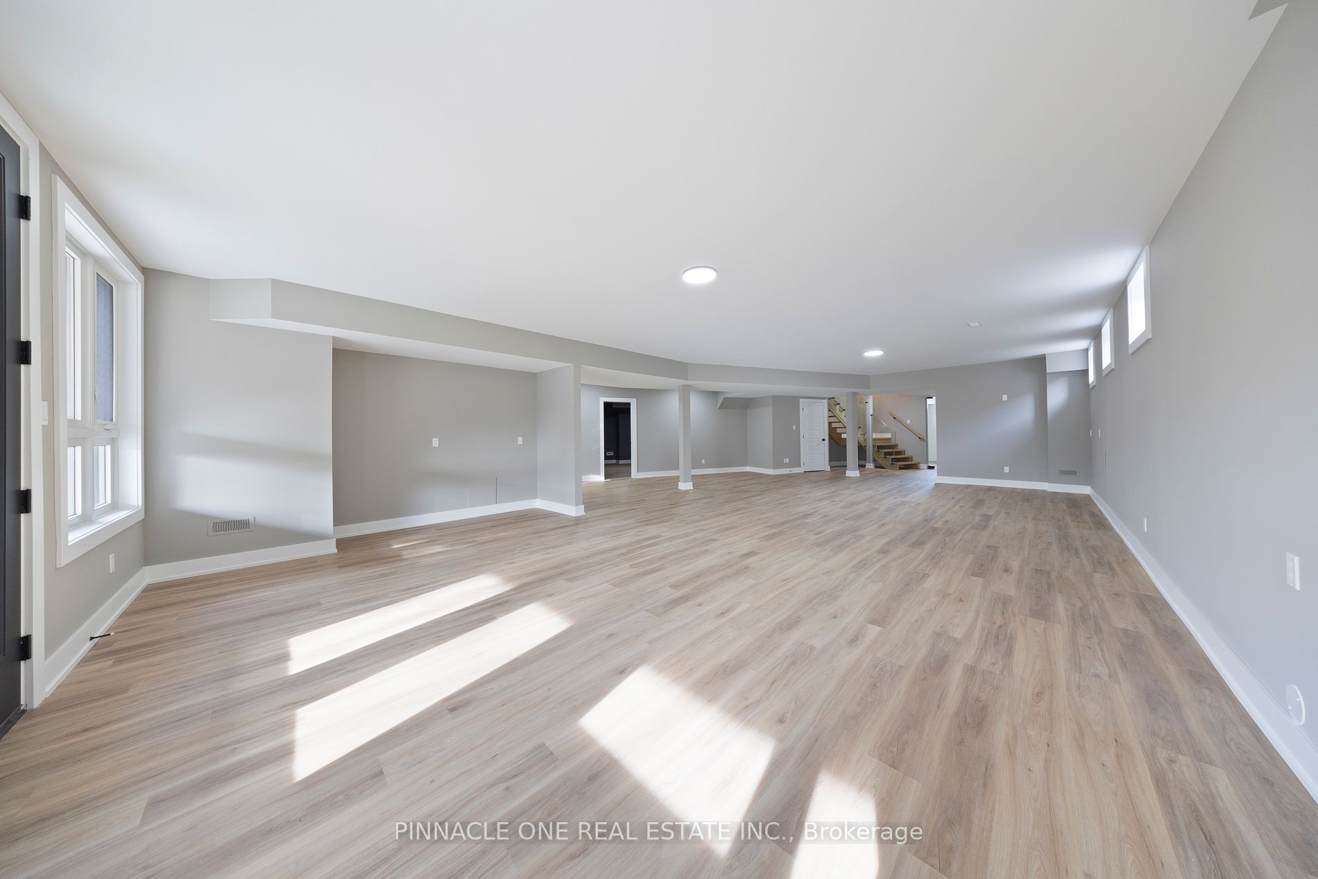 12 Tidmarsh Lane