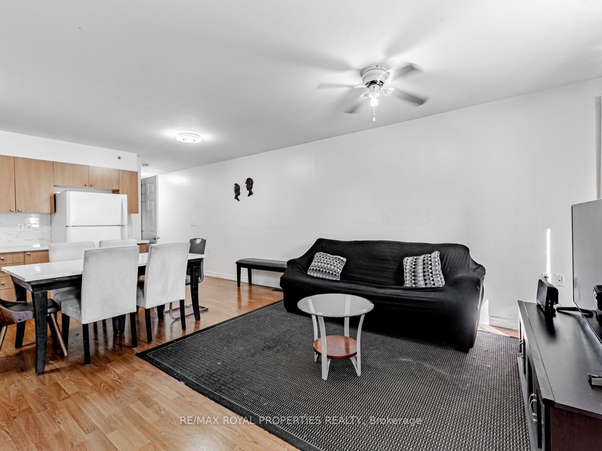 32 St Dunstan Drive