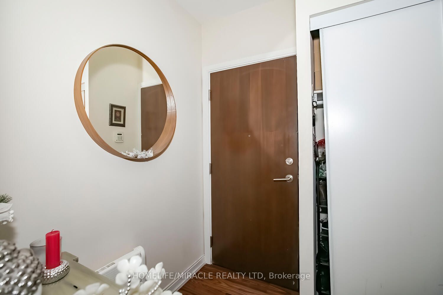181 Village Green Square, #Ph20