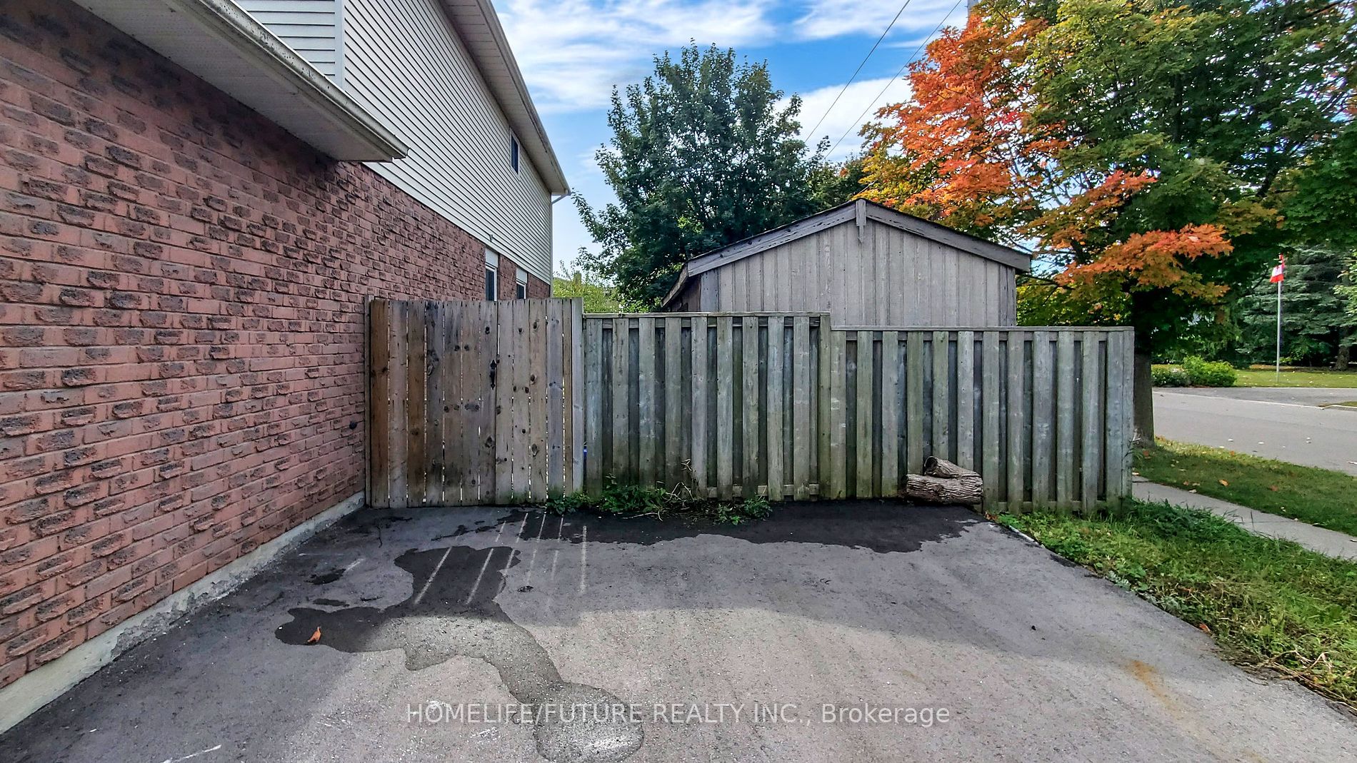 1 Hartsfield Dr