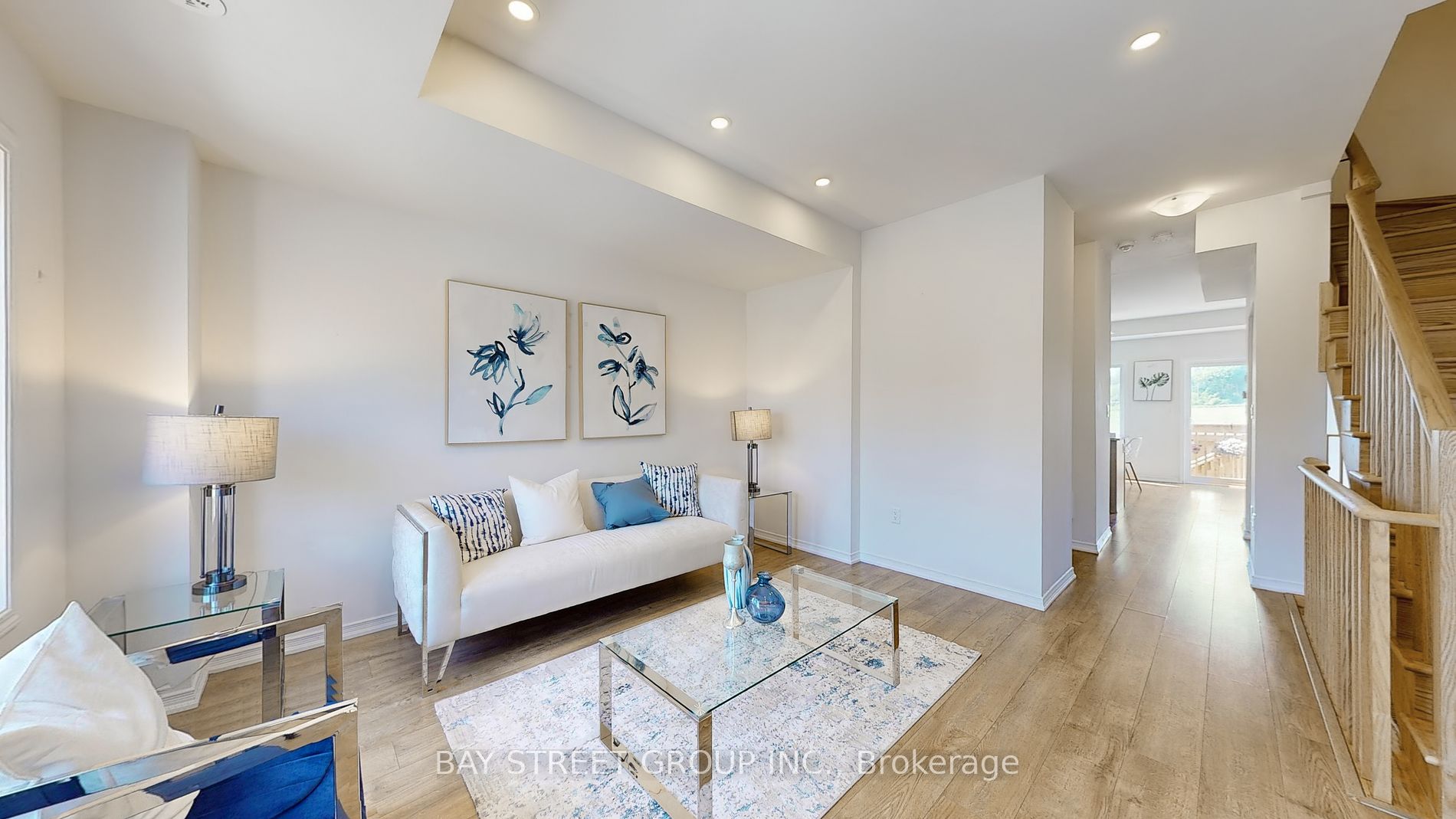 2695 Magdalen Path