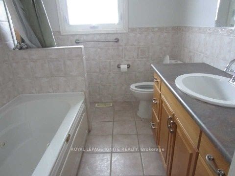 2 Stevenwood Rd, #Main