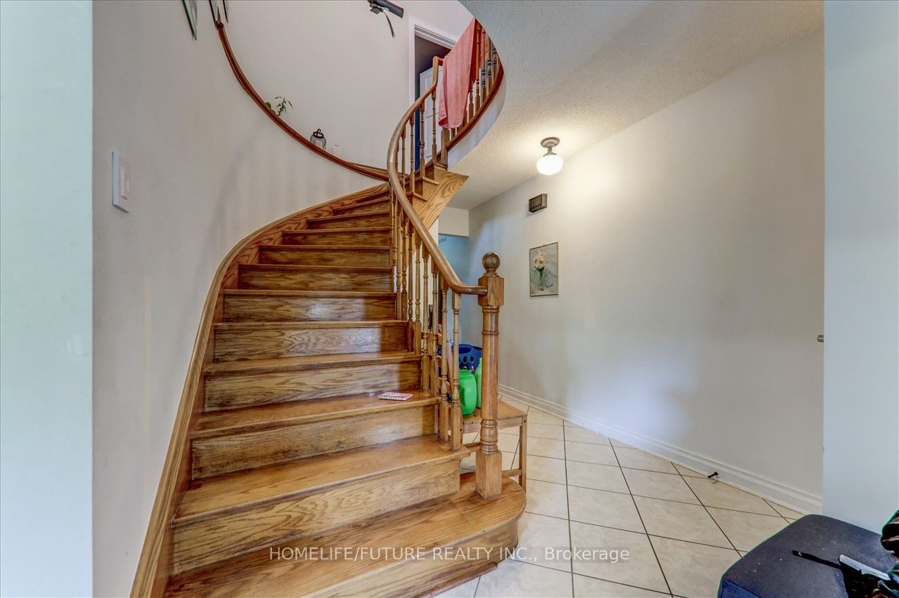 172 Lawson Road