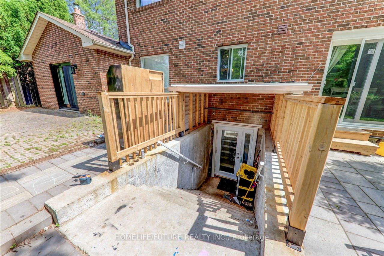 172 Lawson Road